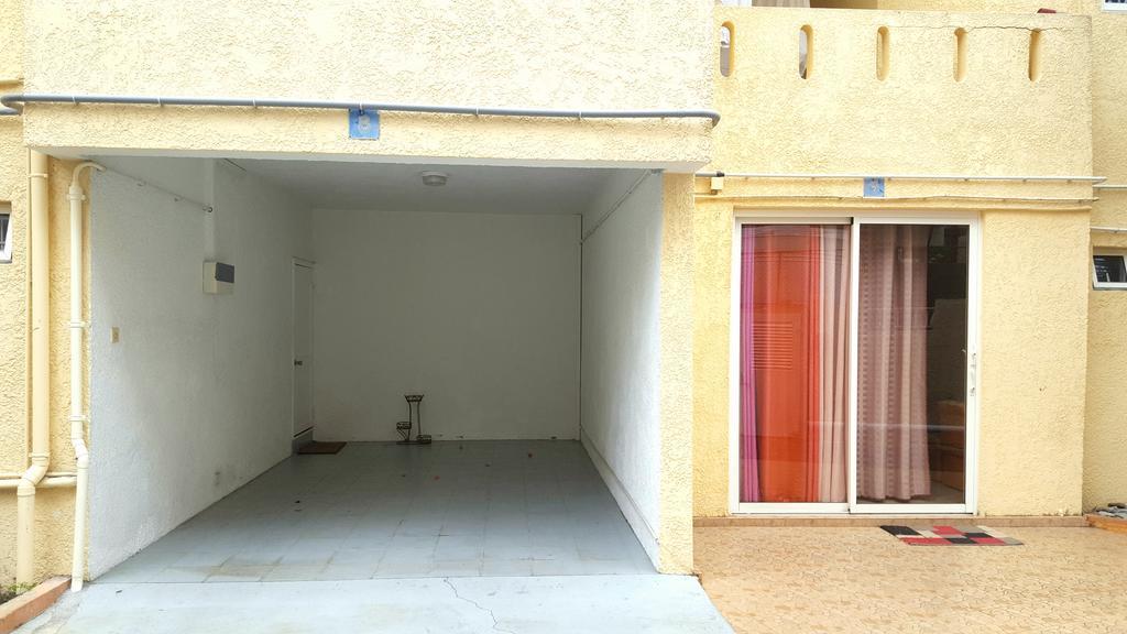Villa In Le Tamier, 4 Bedrooms, 300M Flic En Flac Beach Exterior photo